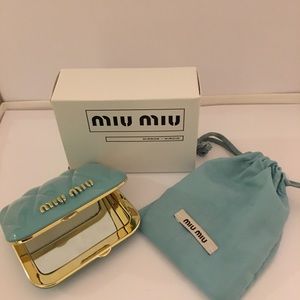 🐝💫MIU MIU Compact Mirror